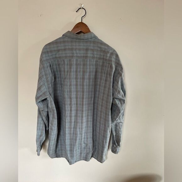 Set of Two Columbia Button Down Plaid Shirts - Picture 6 of 11